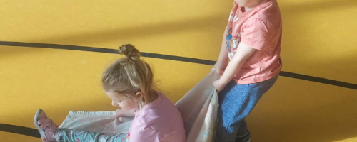 Zajęcia na sali gimnastycznej